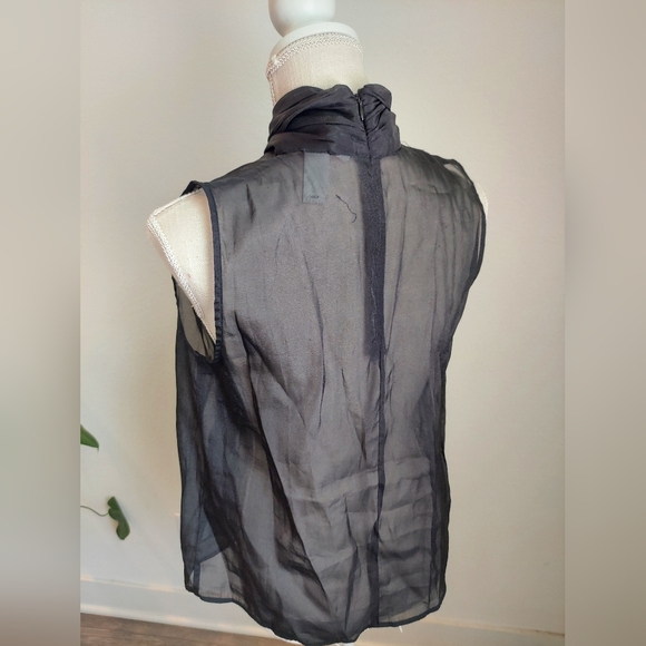 Sheer tie-neck blouse size S - Picture 5 of 11
